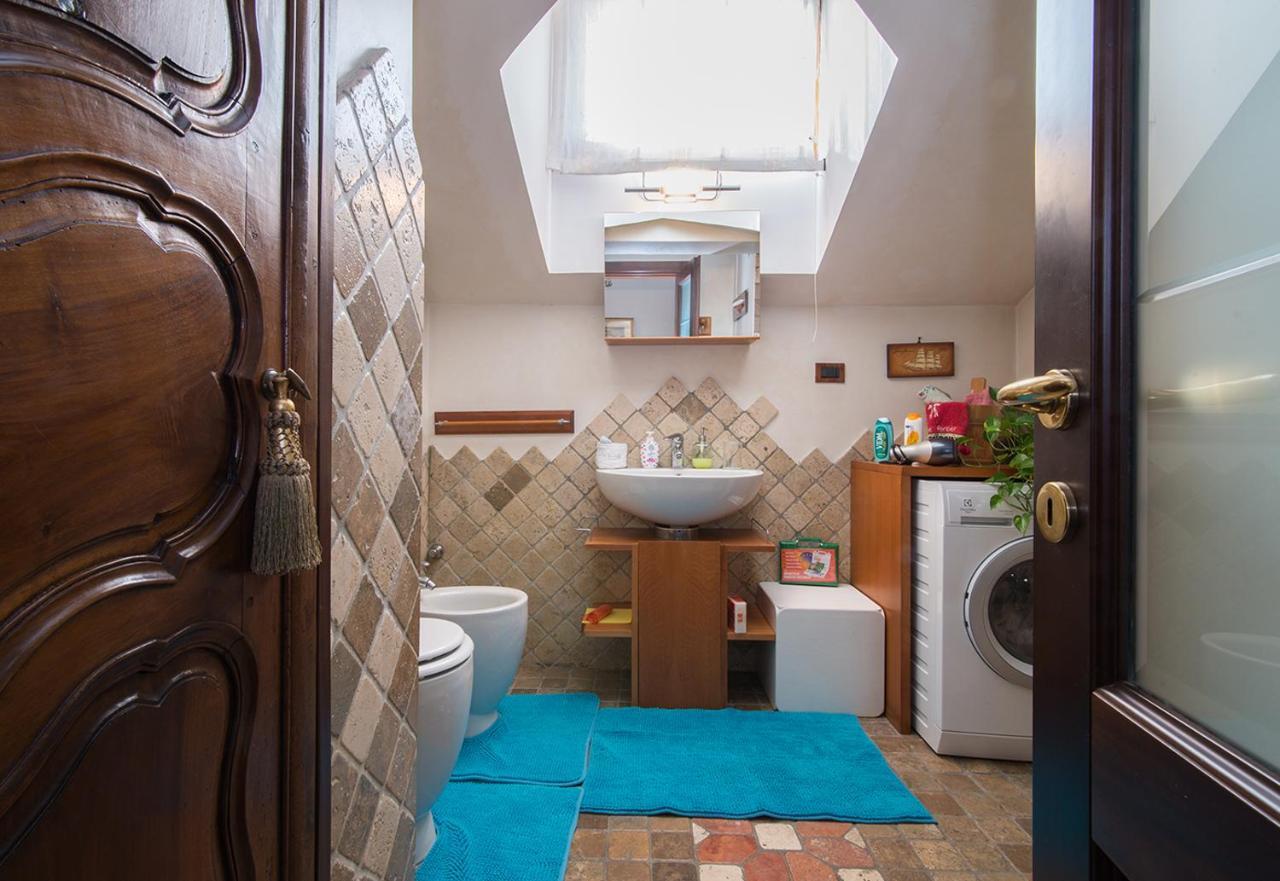 La Mansarda Delle Meraviglie B&B Superior Triest Zewnętrze zdjęcie