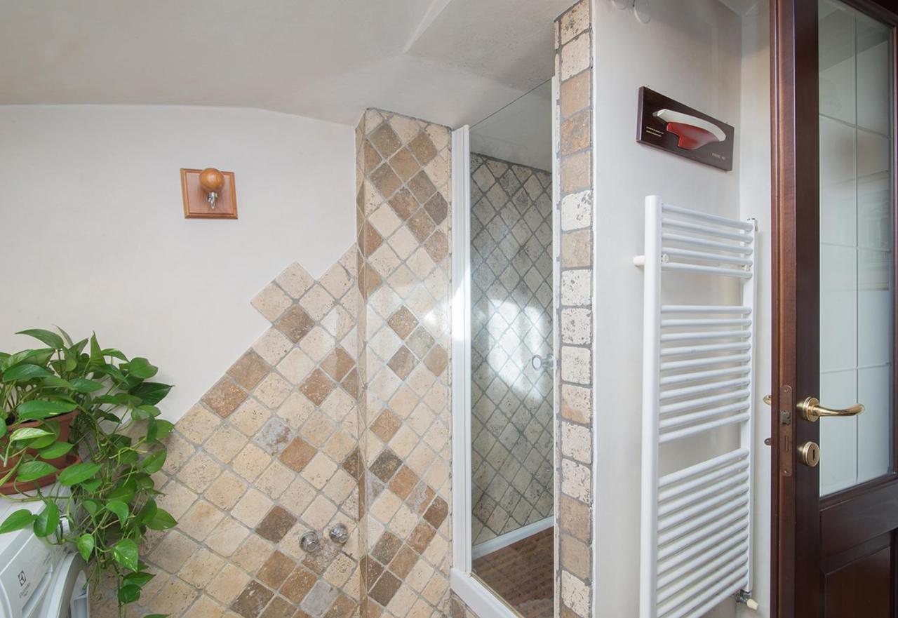 La Mansarda Delle Meraviglie B&B Superior Triest Zewnętrze zdjęcie